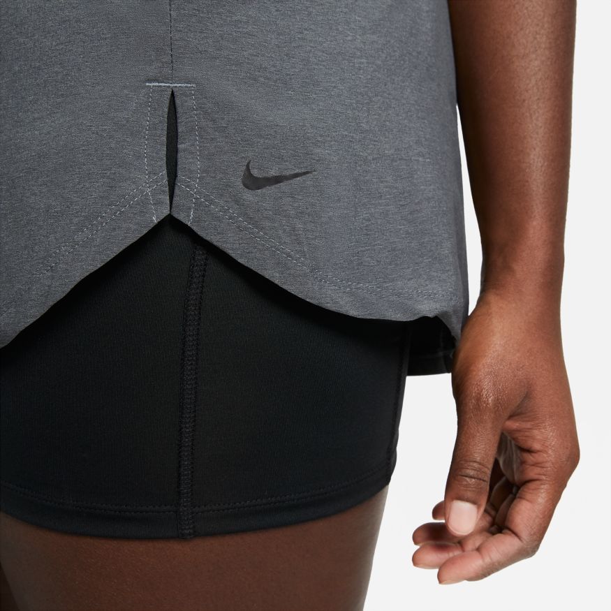 Nike Flex Essential 2-in-1 Women's Training Shorts