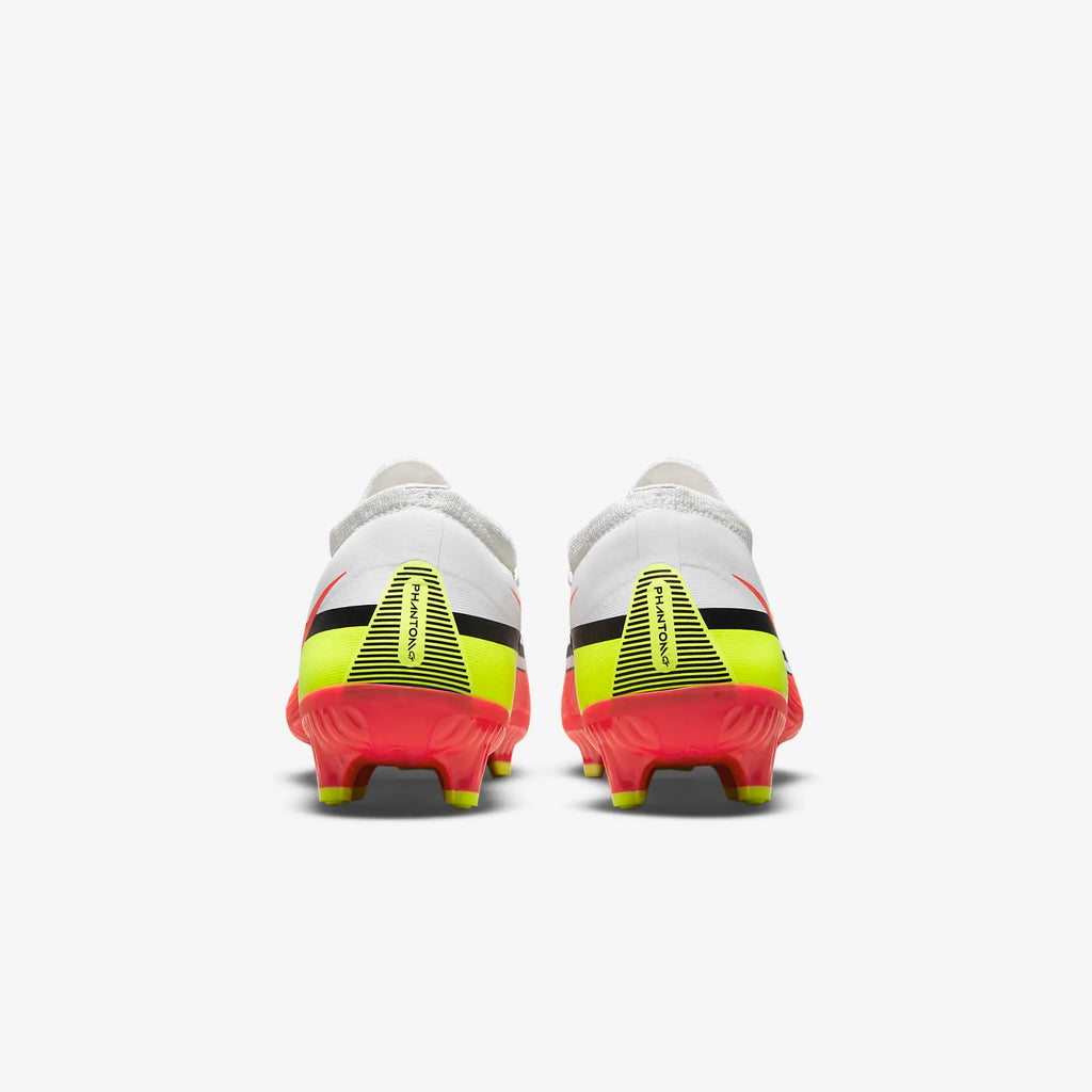 Nike Phantom GT2 Pro FG Firm-Ground Soccer Cleat