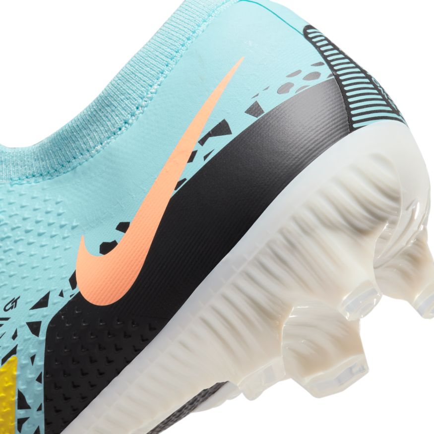 Nike Phantom GT2 Pro FG Firm-Ground Soccer Cleats