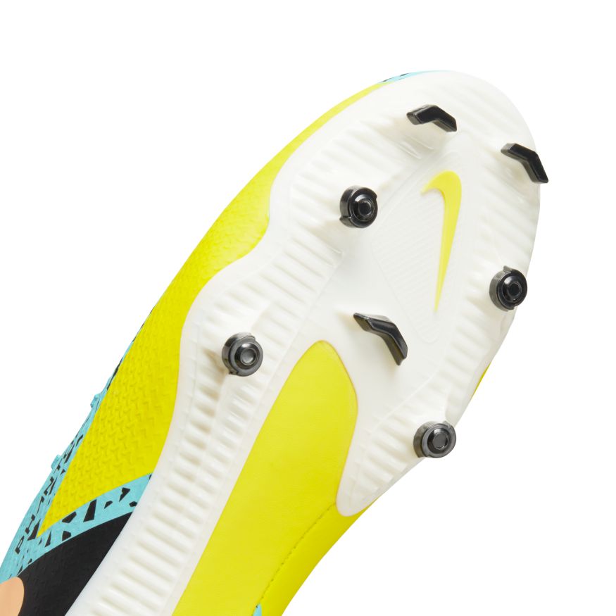 Nike Phantom GT2 Academy MG Multi-Ground Soccer Cleats