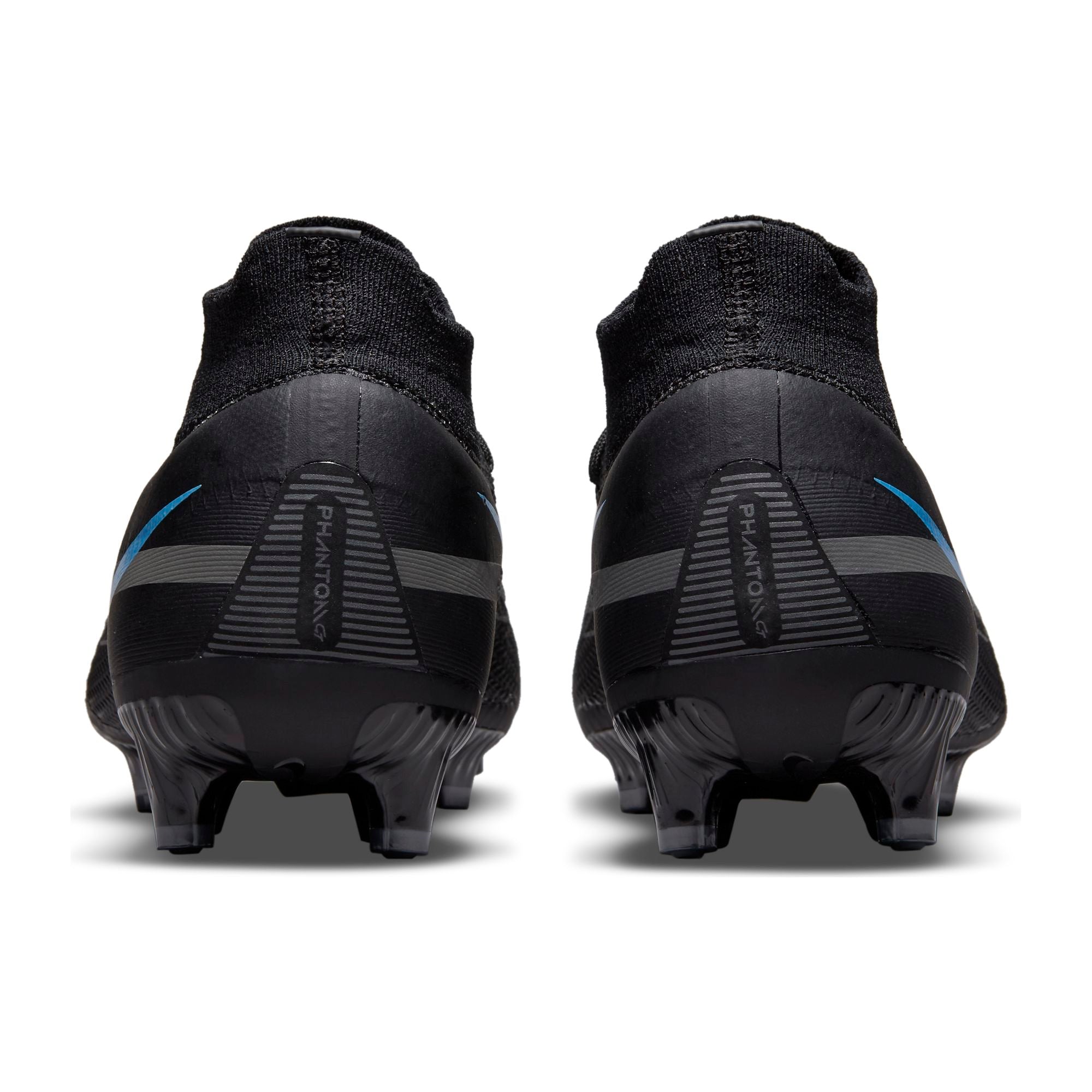 Nike Phantom GT2 Pro Dynamic Fit FG Firm-Ground Soccer Cleat