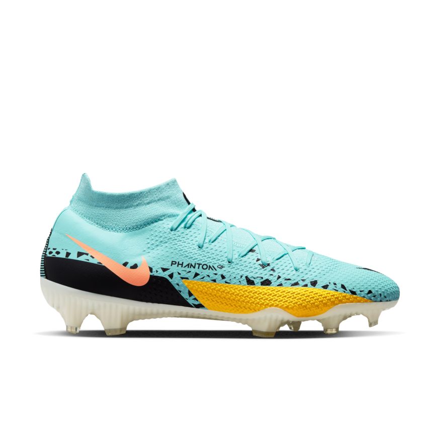 Nike Phantom GT2 Pro Dynamic Fit FG Firm-Ground Soccer Cleats