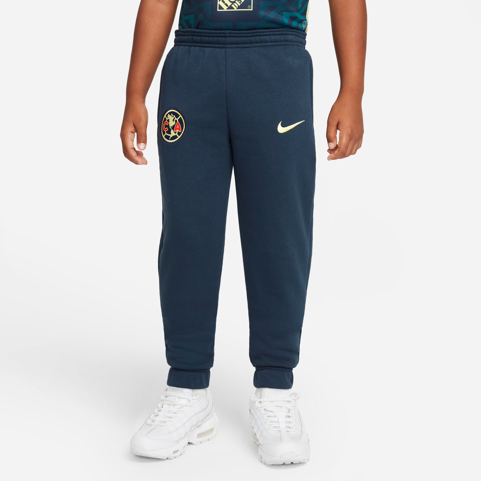 Nike Boys Therma Training Pants Black White CU9082-010 NWT | eBay