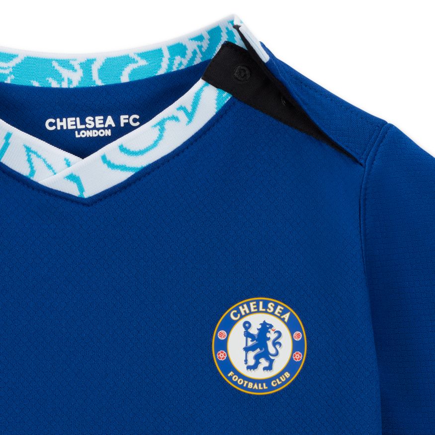 Chelsea FC 2022/23 Home Baby Soccer Kit