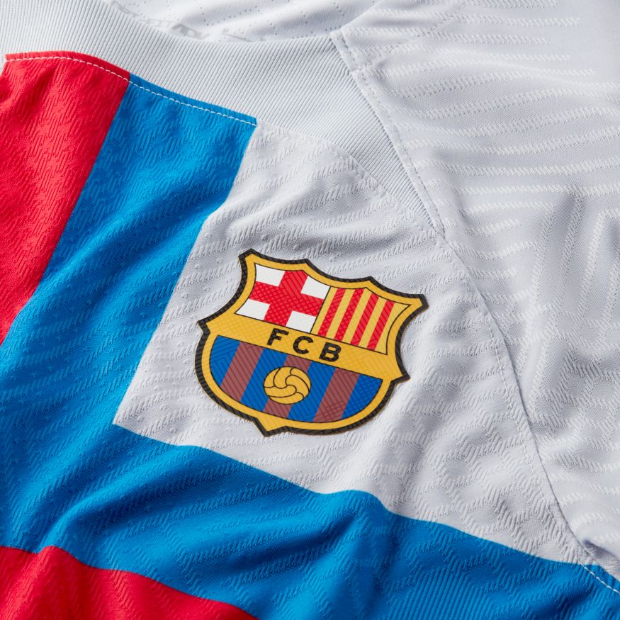 ウェア FC Barcelona 2022-23 Nike  XL 2022-23 Barcelona Nike 1/4 Zip Training Top - 8/10 - (XL)