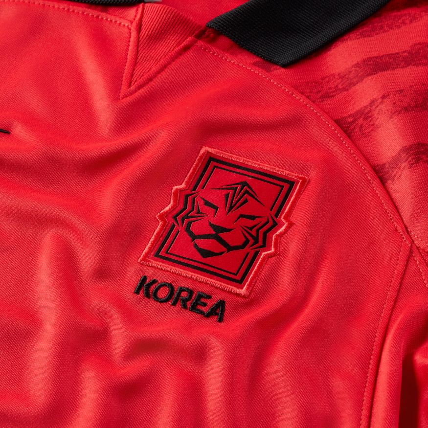 Nike Korea 2022 Stadium Home Big Kids' Dri-FIT Soccer Jersey