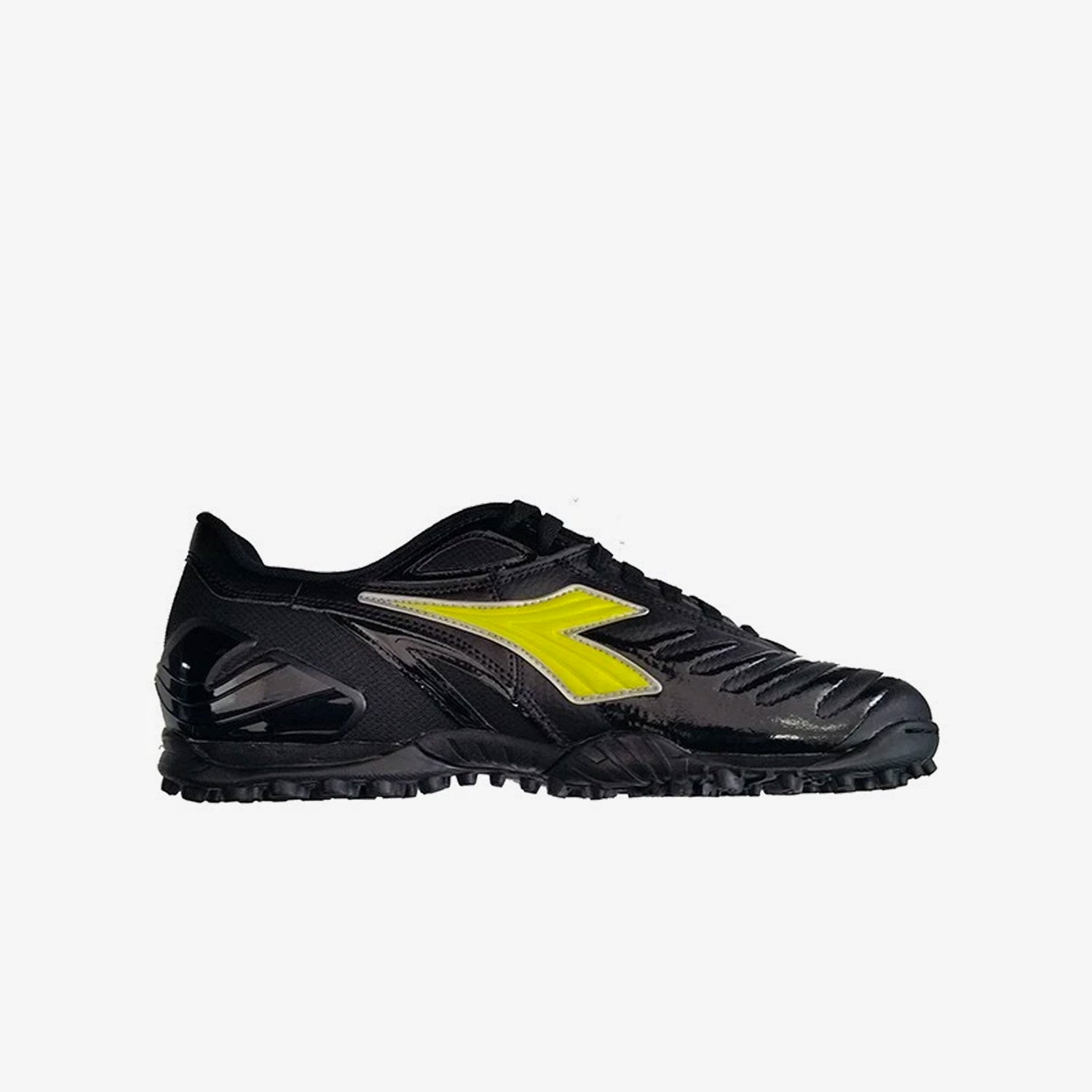 Maracana 18 TF Turf Soccer Shoes