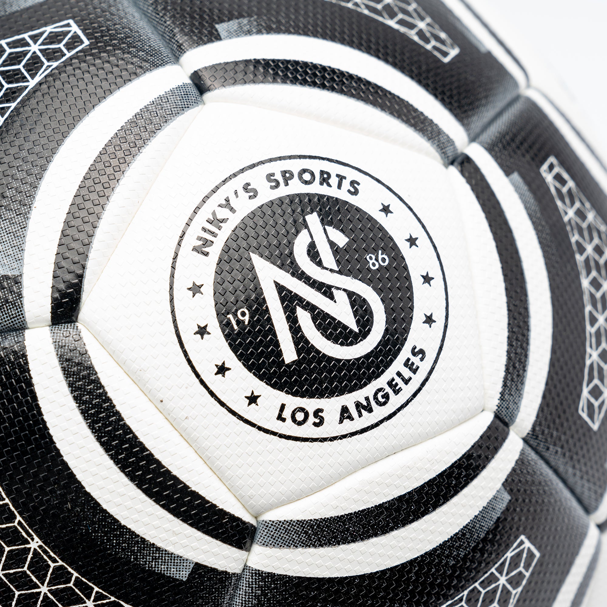 Nikys Sports Match Ball - White/Black
