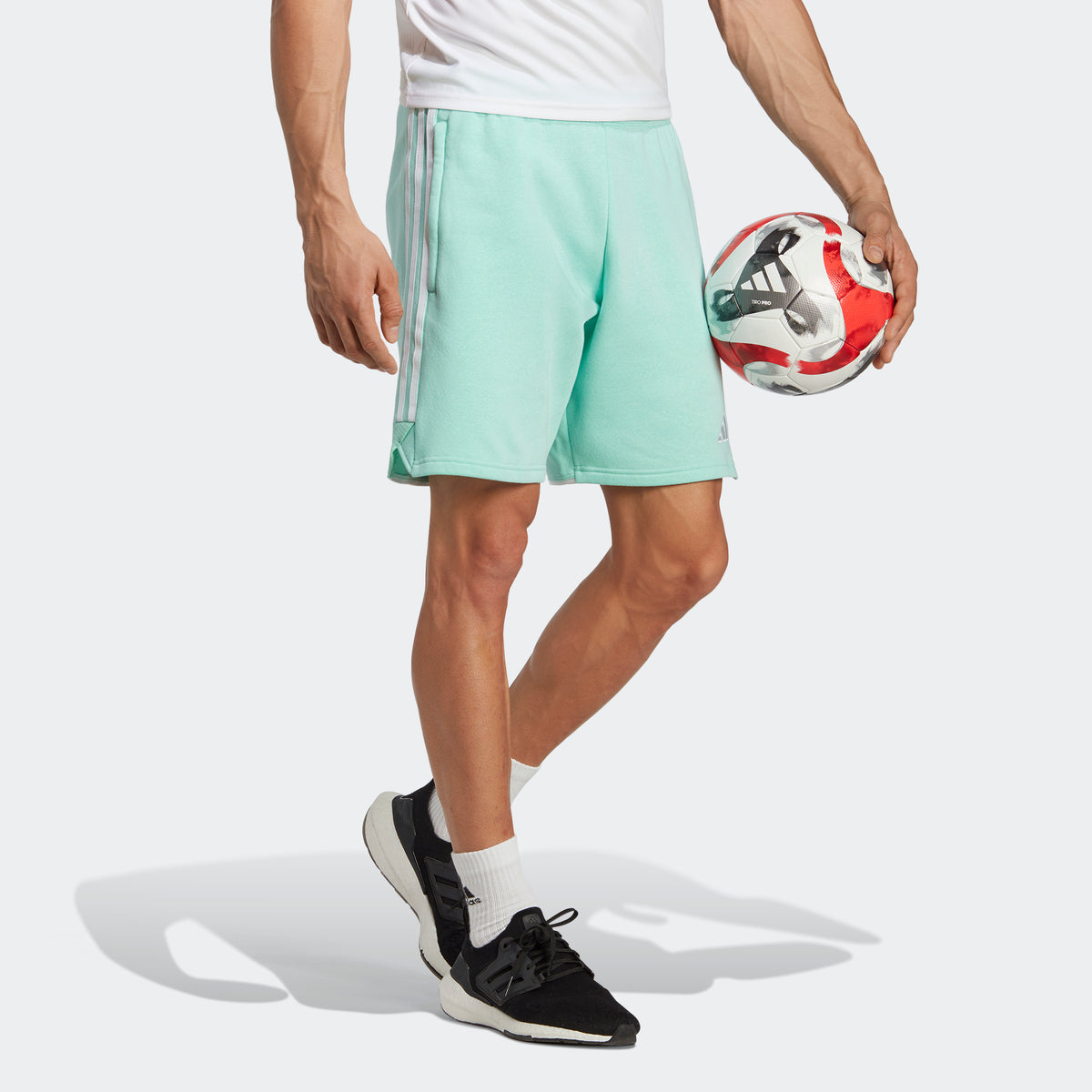 ADIDAS TIRO 23 LEAGUE MENS SOCCER SWEAT SHORTS