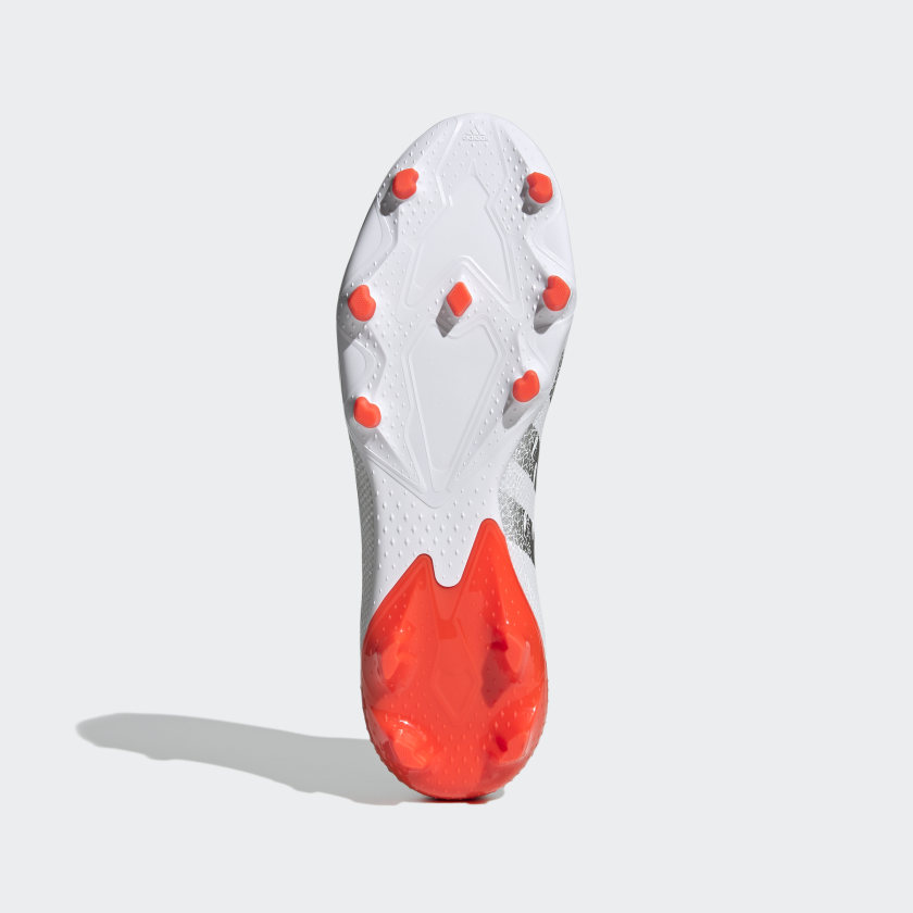 PREDATOR FREAK .3 LACELESS FIRMGROUND SOCCER CLEATS