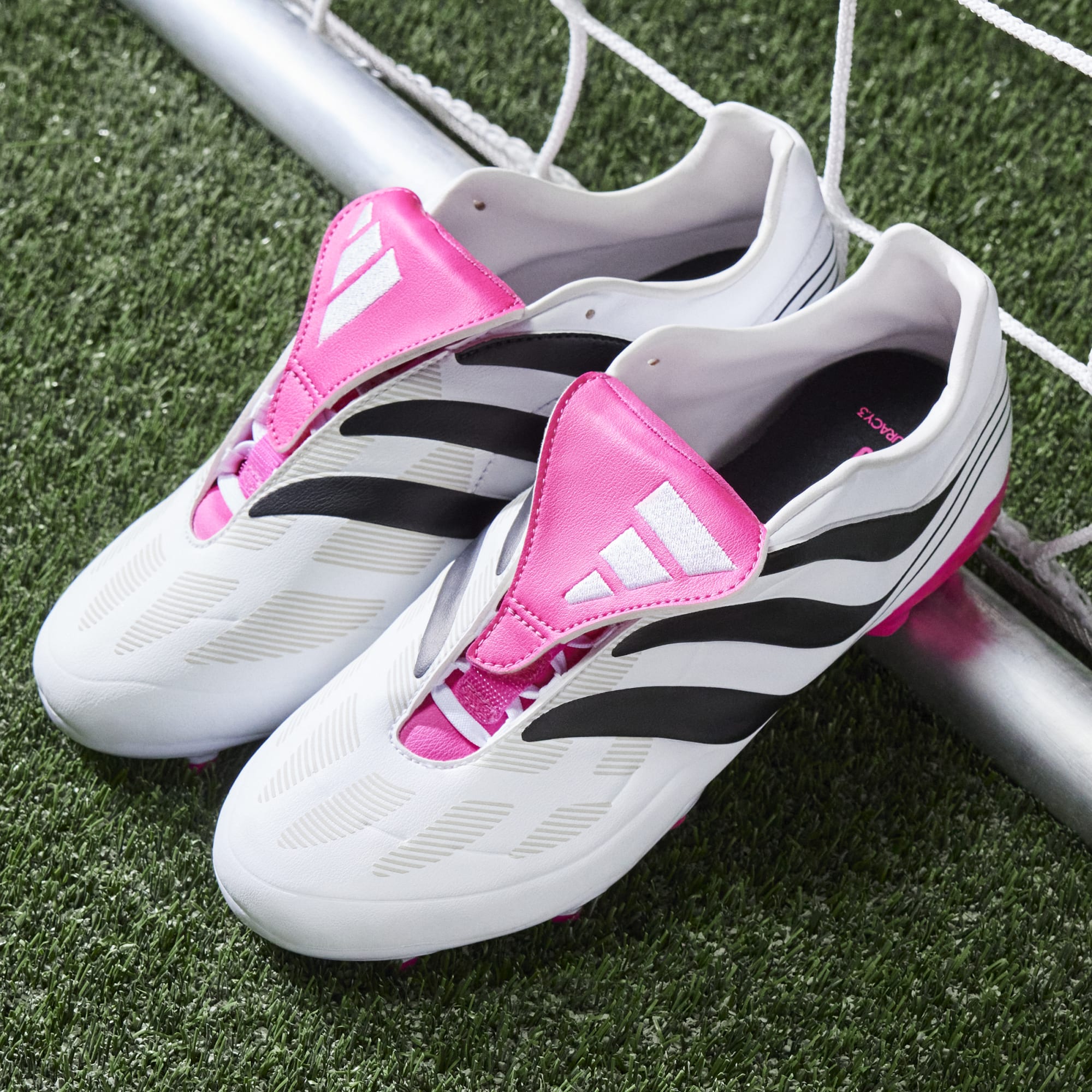 Adidas predator cheap precision white