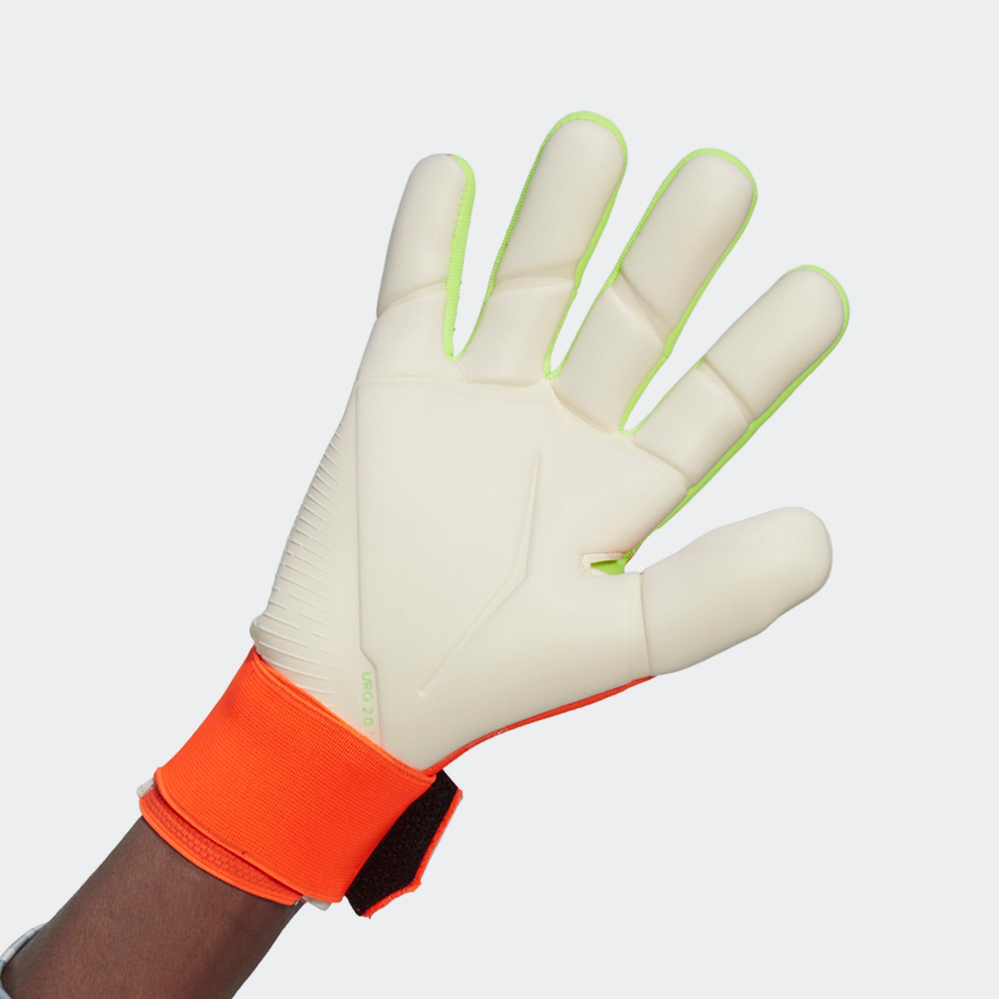 PREDATOR EDGE COMPETITION GOALKEEPER GLOVES