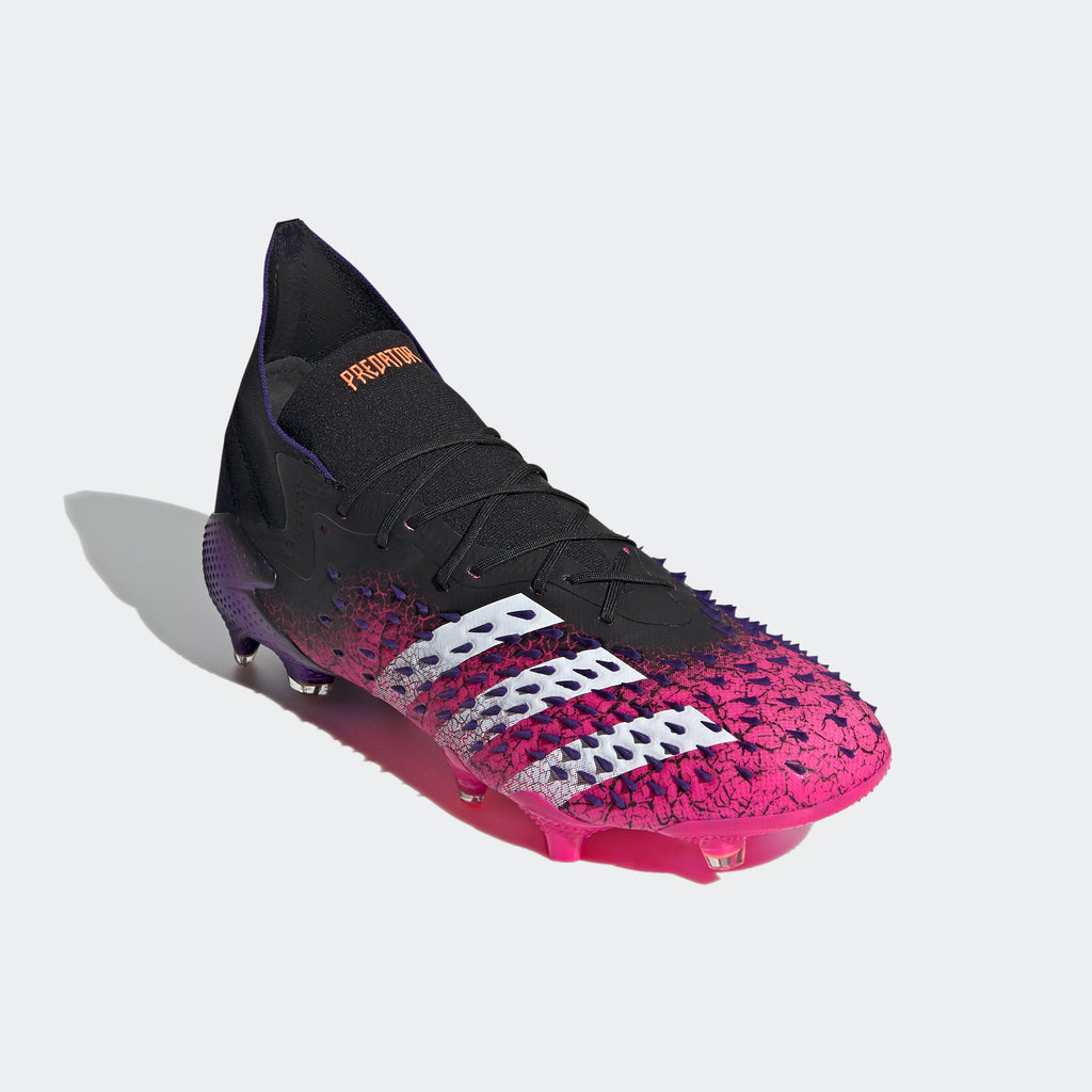 PREDATOR FREAK.1 FIRM GROUND SOCCER CLEATS MENS