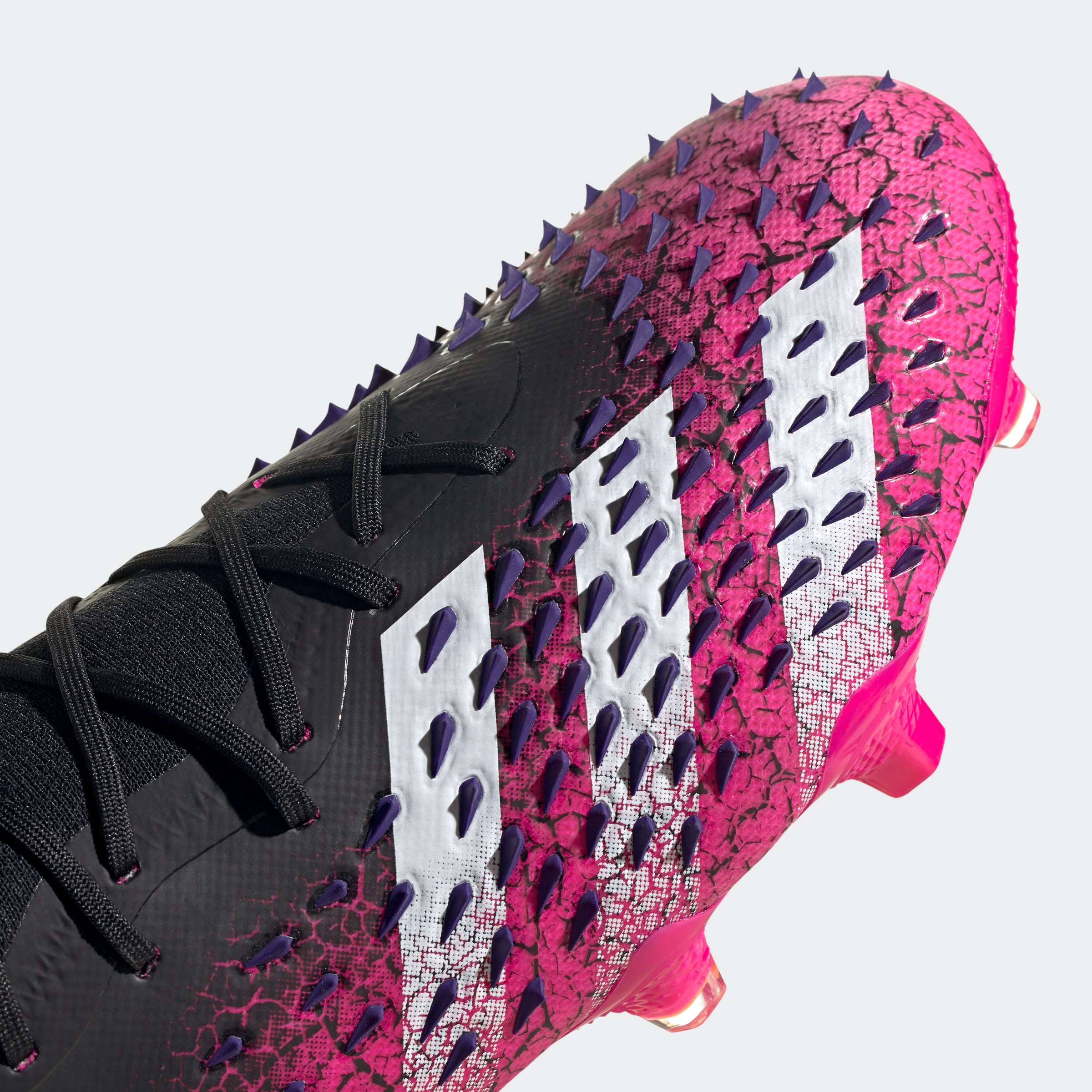 PREDATOR FREAK.1 FIRM GROUND SOCCER CLEATS MENS