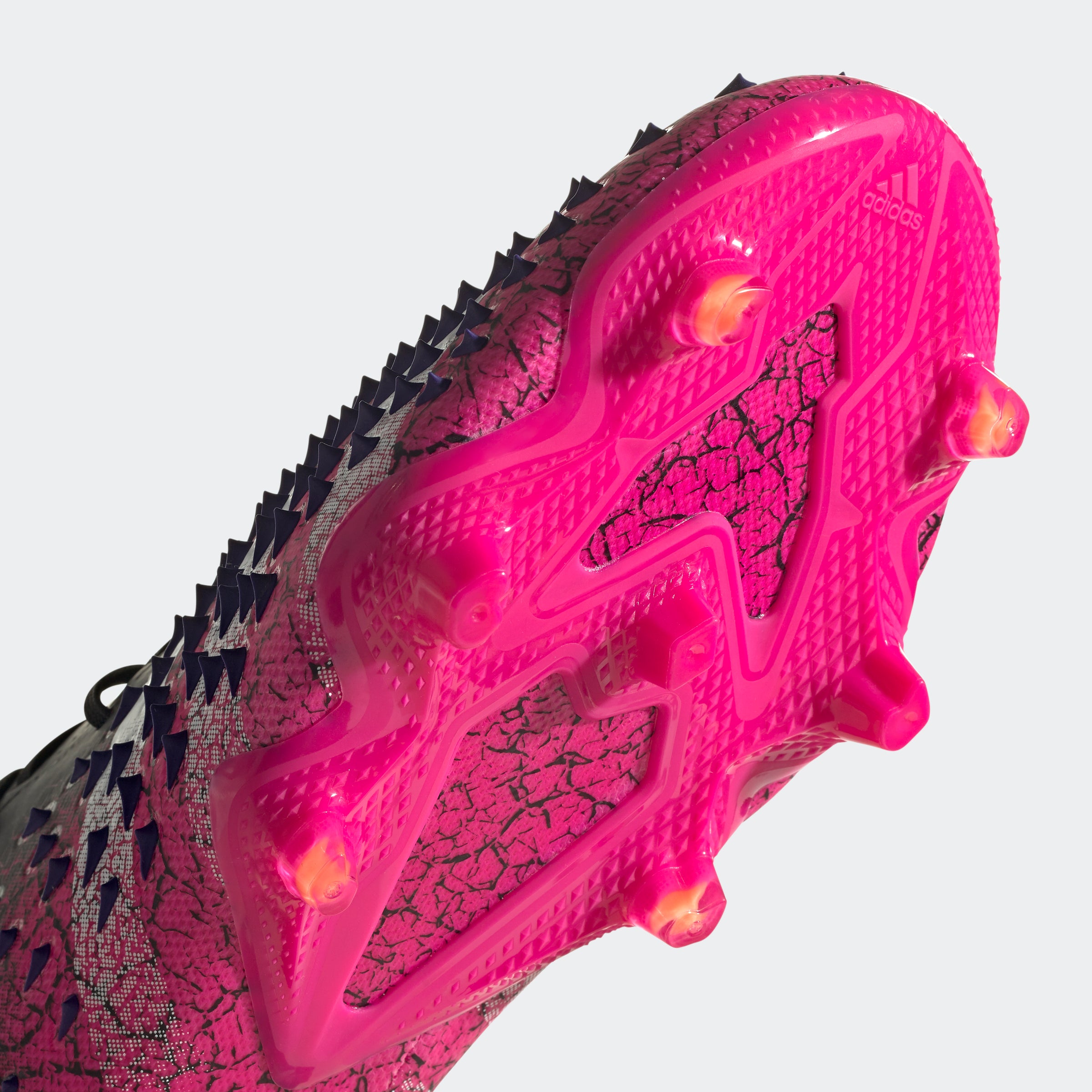 PREDATOR FREAK.1 FIRM GROUND SOCCER CLEATS MENS