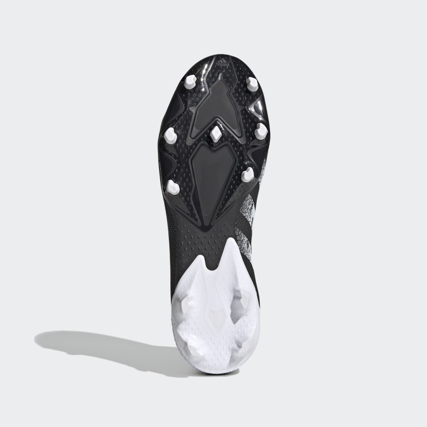 PREDATOR FREAK.3 LACELESS FIRMGROUND SOCCER CLEATS
