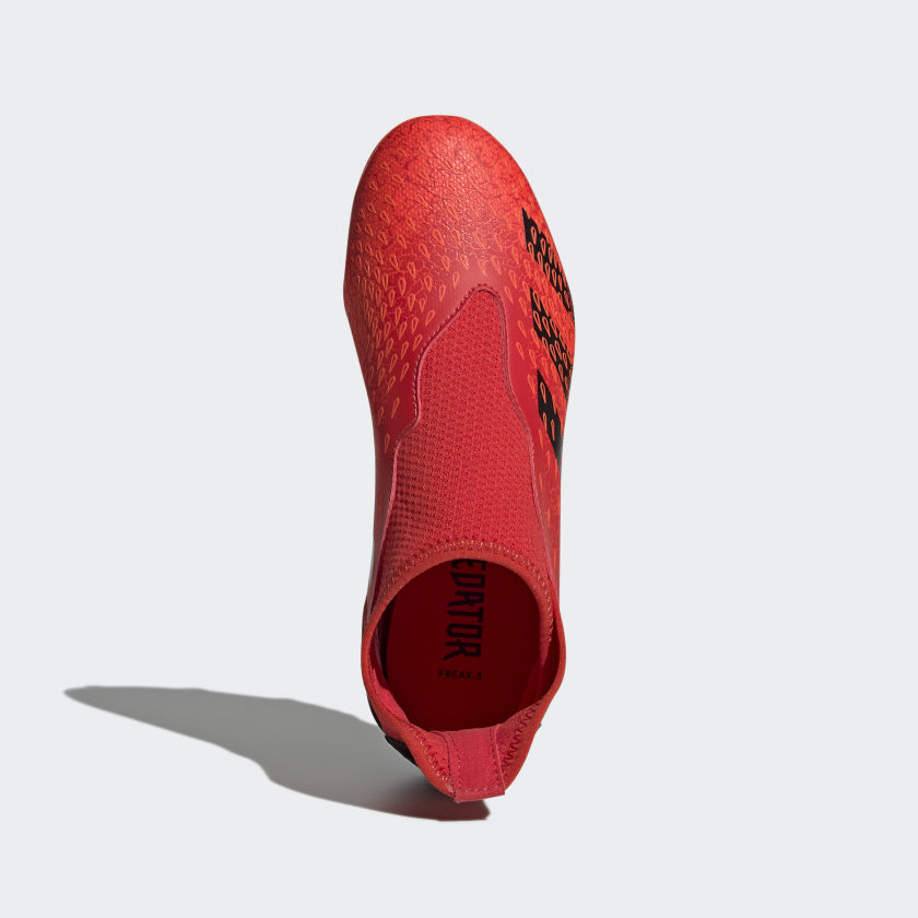 PREDATOR FREAK.3 LACELESS FIRM GROUND SOCCER CLEATS YOUTH