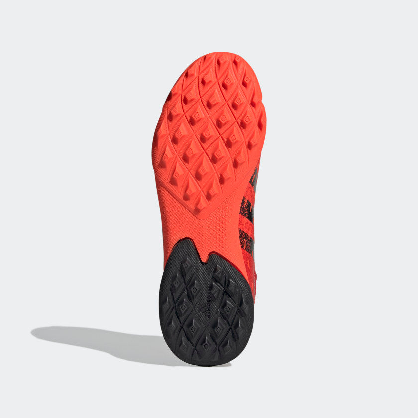 PREDATOR FREAK.3 LACELESS TURF SOCCER SHOES YOUTH
