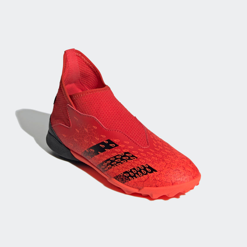 PREDATOR FREAK.3 LACELESS TURF SOCCER SHOES YOUTH