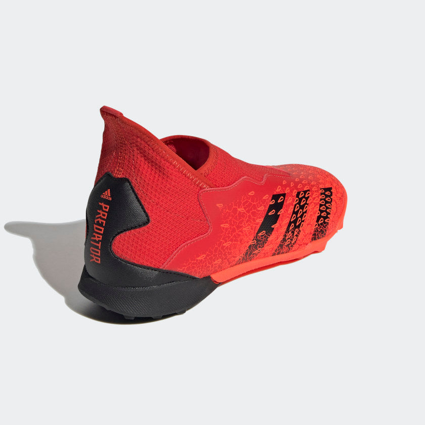 PREDATOR FREAK.3 LACELESS TURF SOCCER SHOES YOUTH