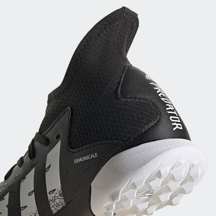 PREDATOR FREAK.3 TURF SOCCERR SHOES - YOUTH