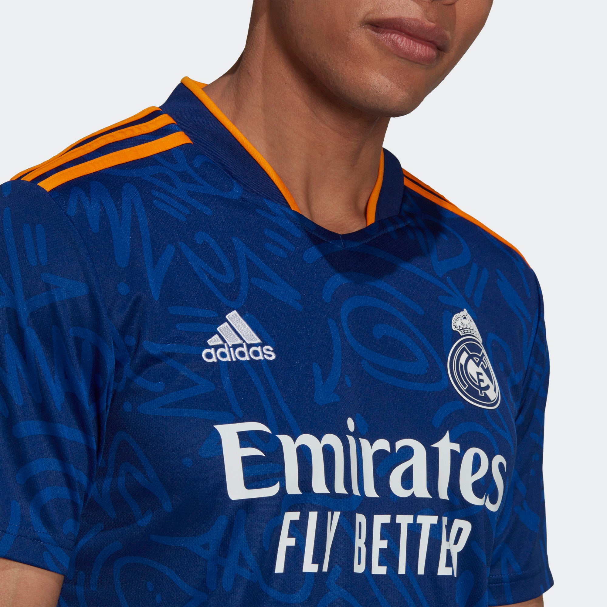 Real madrid hotsell away jersey 2021