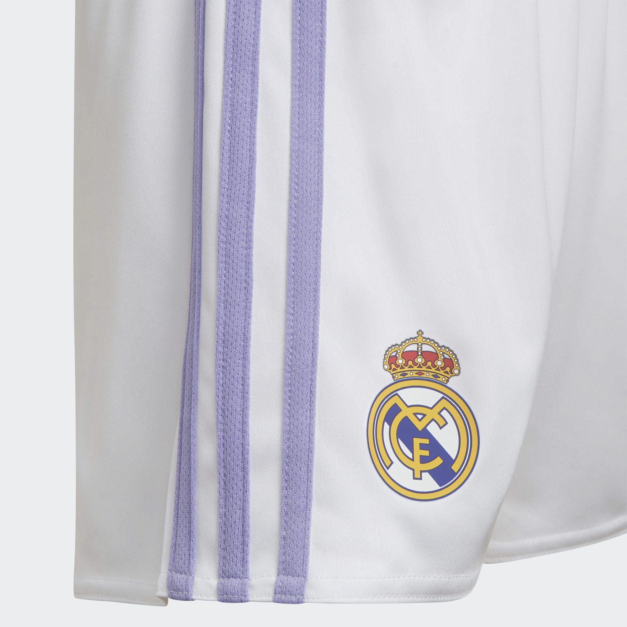 adidas REAL MADRID 22 HOME MINI KIT