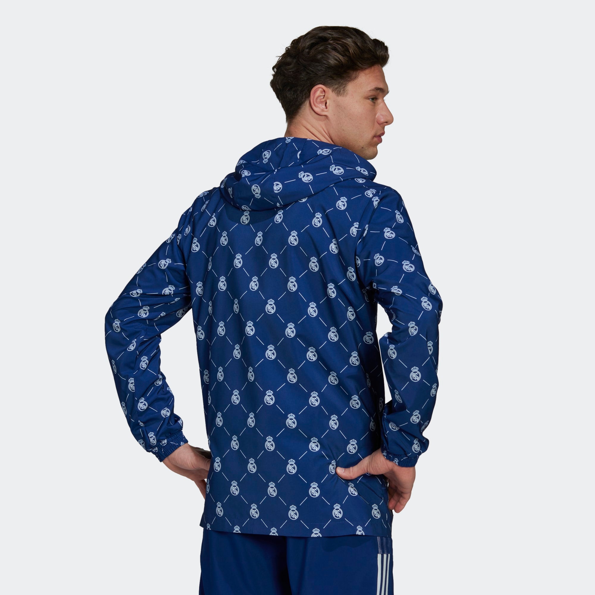 Adidas LA LIGA REAL MADRID windbreaker for men, size M polyester Blue type light blue Vintage Second Hand