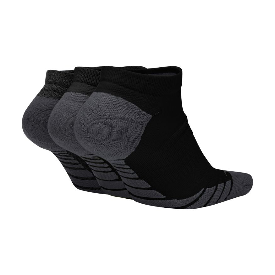 Nike Everyday Max Cushioned Training No-Show Socks (3 Pairs)