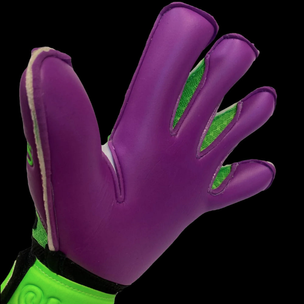02 Hulk Smash Limited Edi 2022
