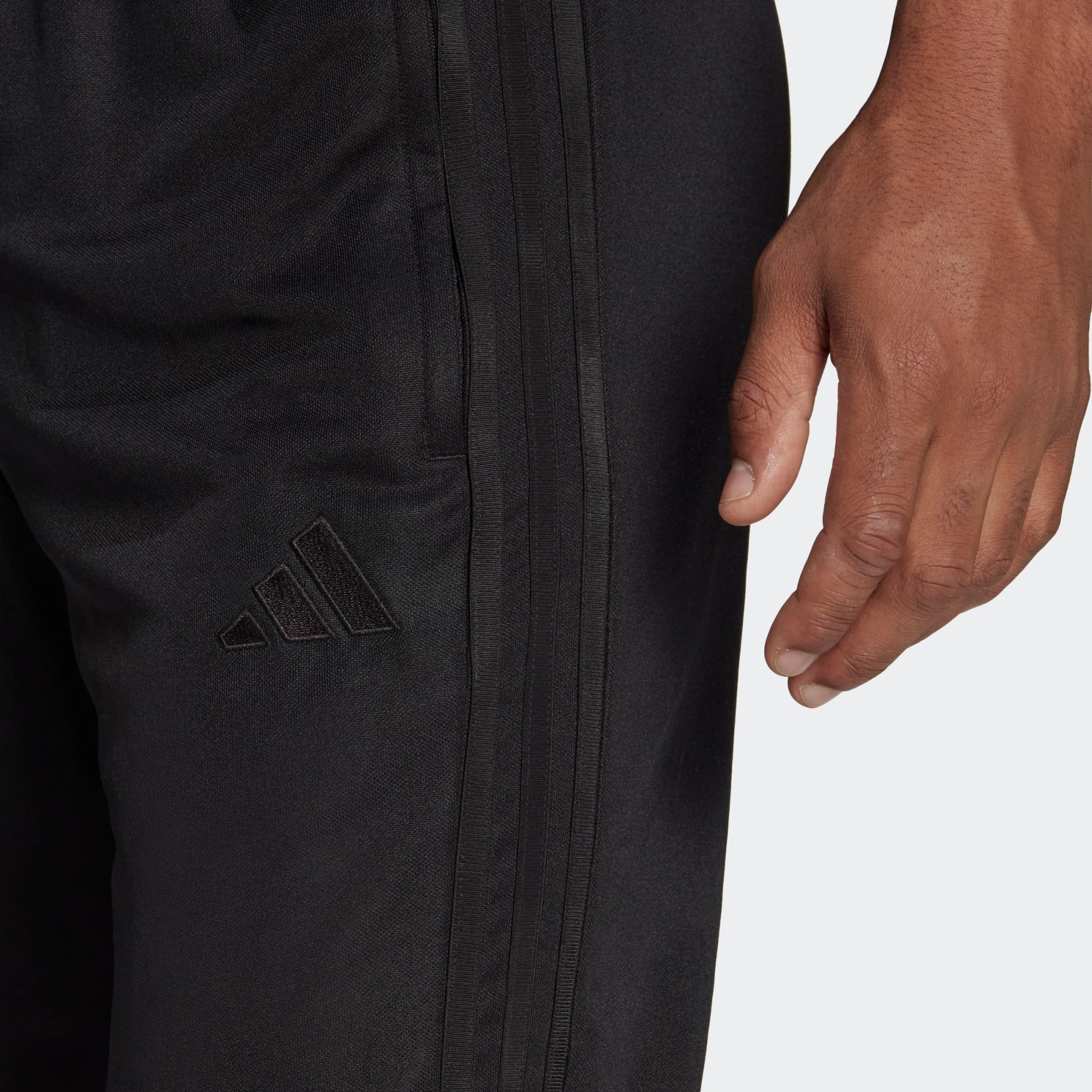 All black adidas soccer pants hotsell