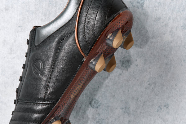 Unozero Black Cali Soccer Cleats