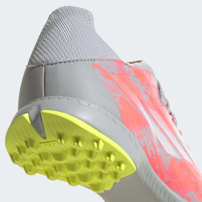 X SPEEDFLOW.3 TURF SHOES