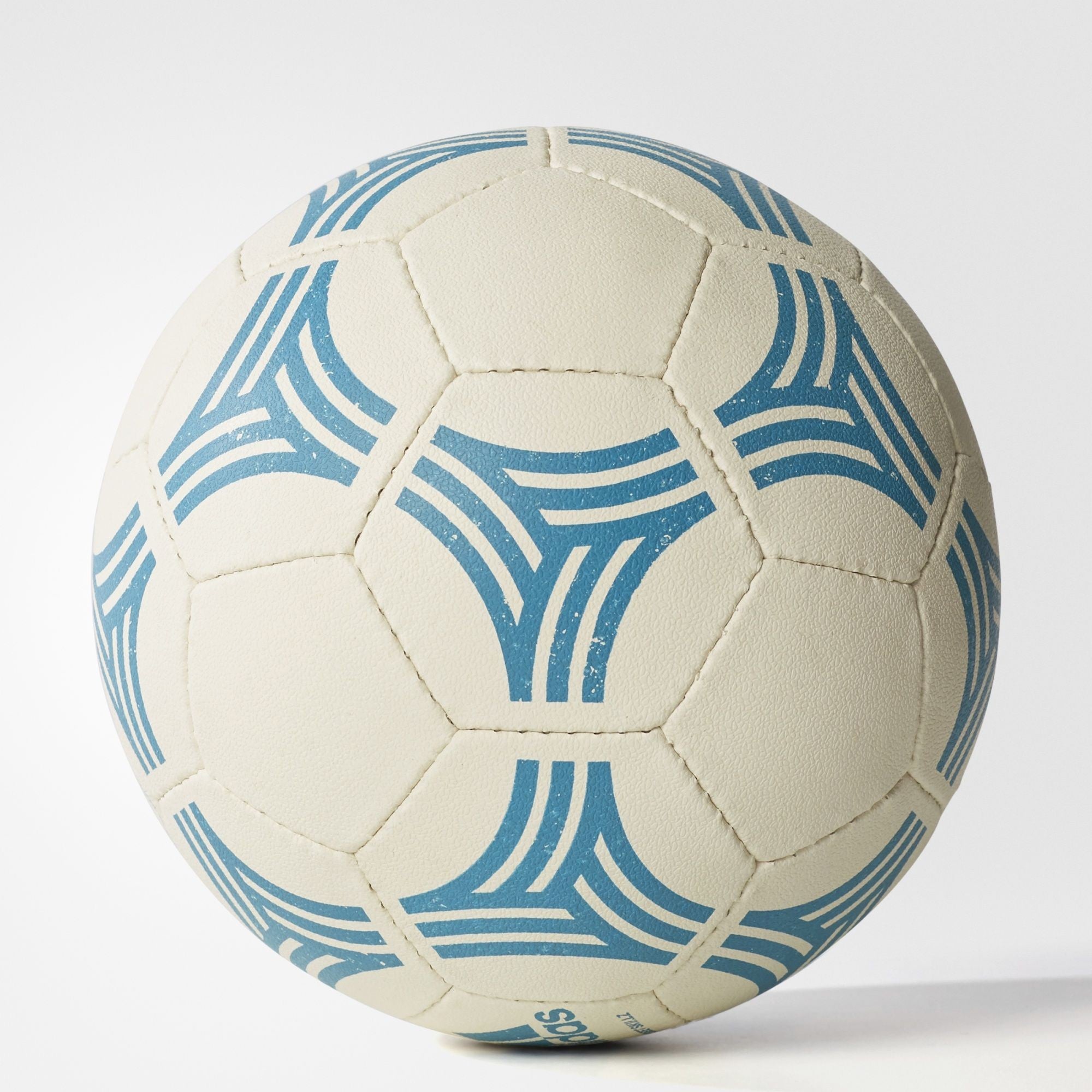 Tango sala ball top