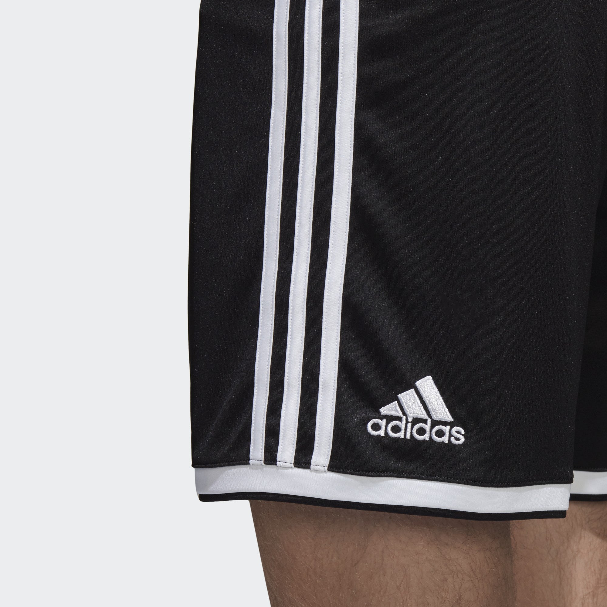 Regista 18 Shorts - Black/White