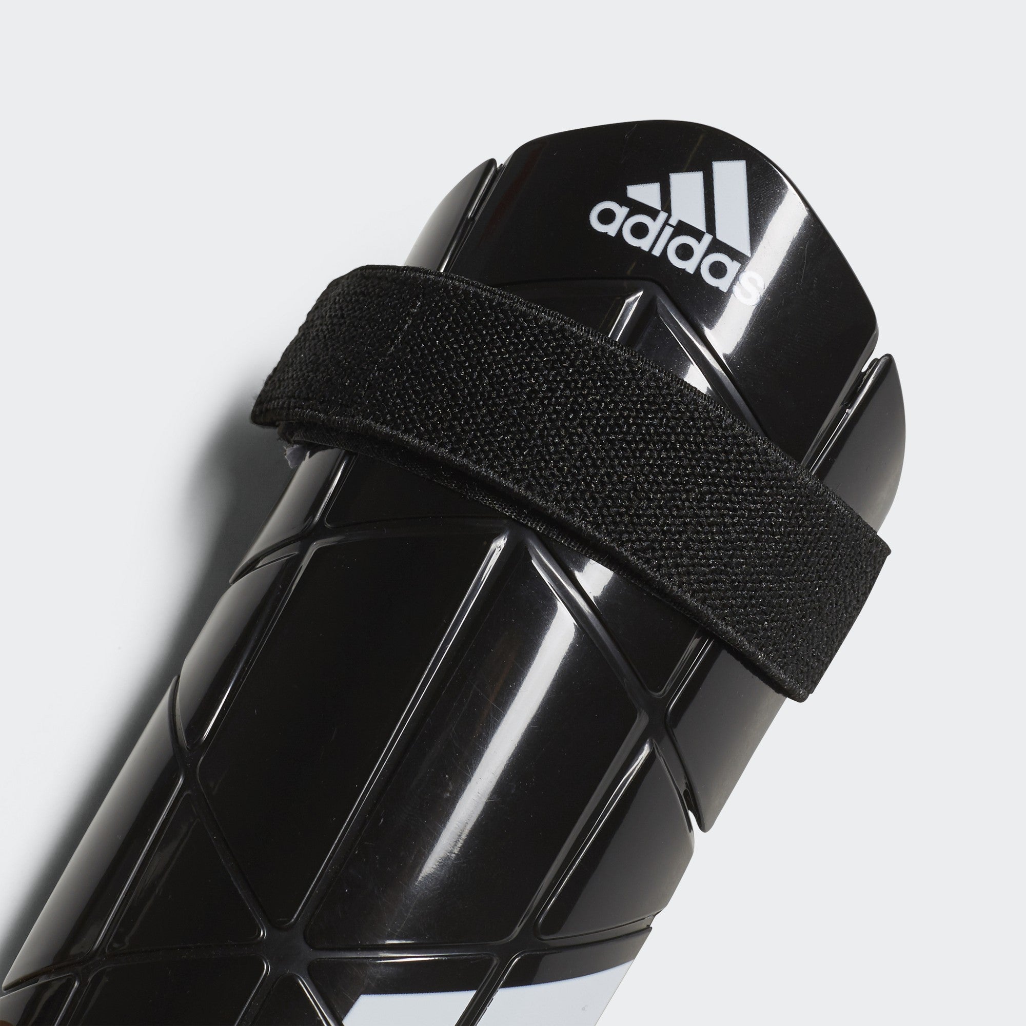 EVERREFLEX Shin Guards - Black/White