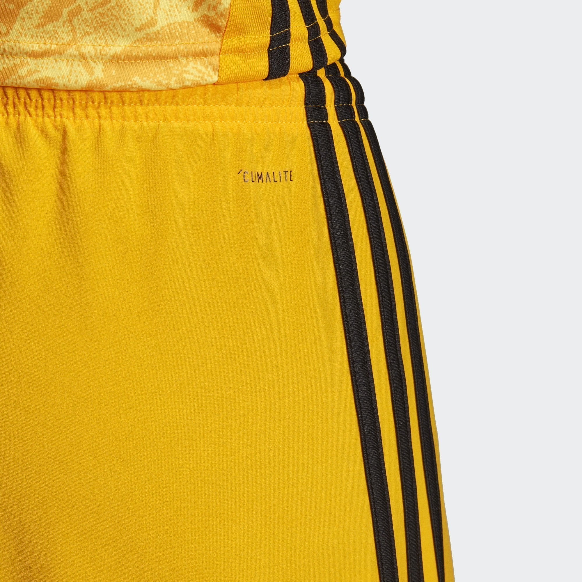 Men's Condivo 18 Shorts - Collegiate Gold/Black