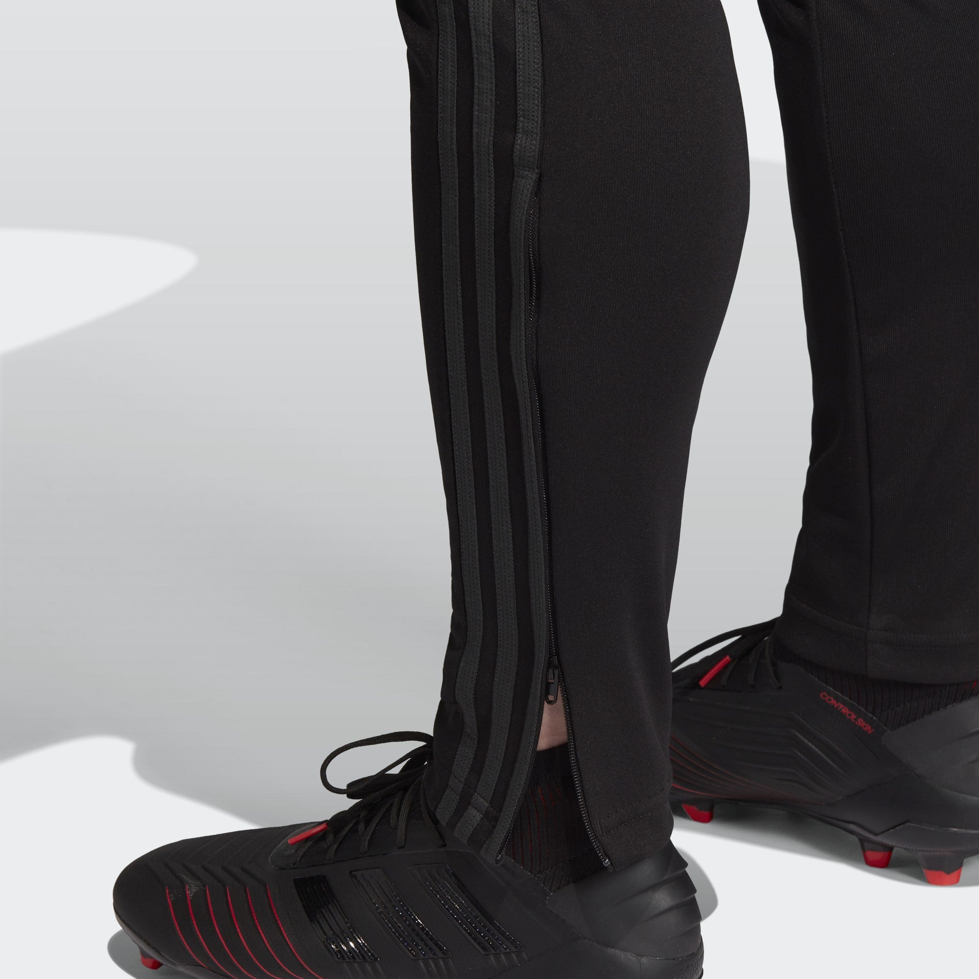Manchester United Training Pants - Black/Solid Grey