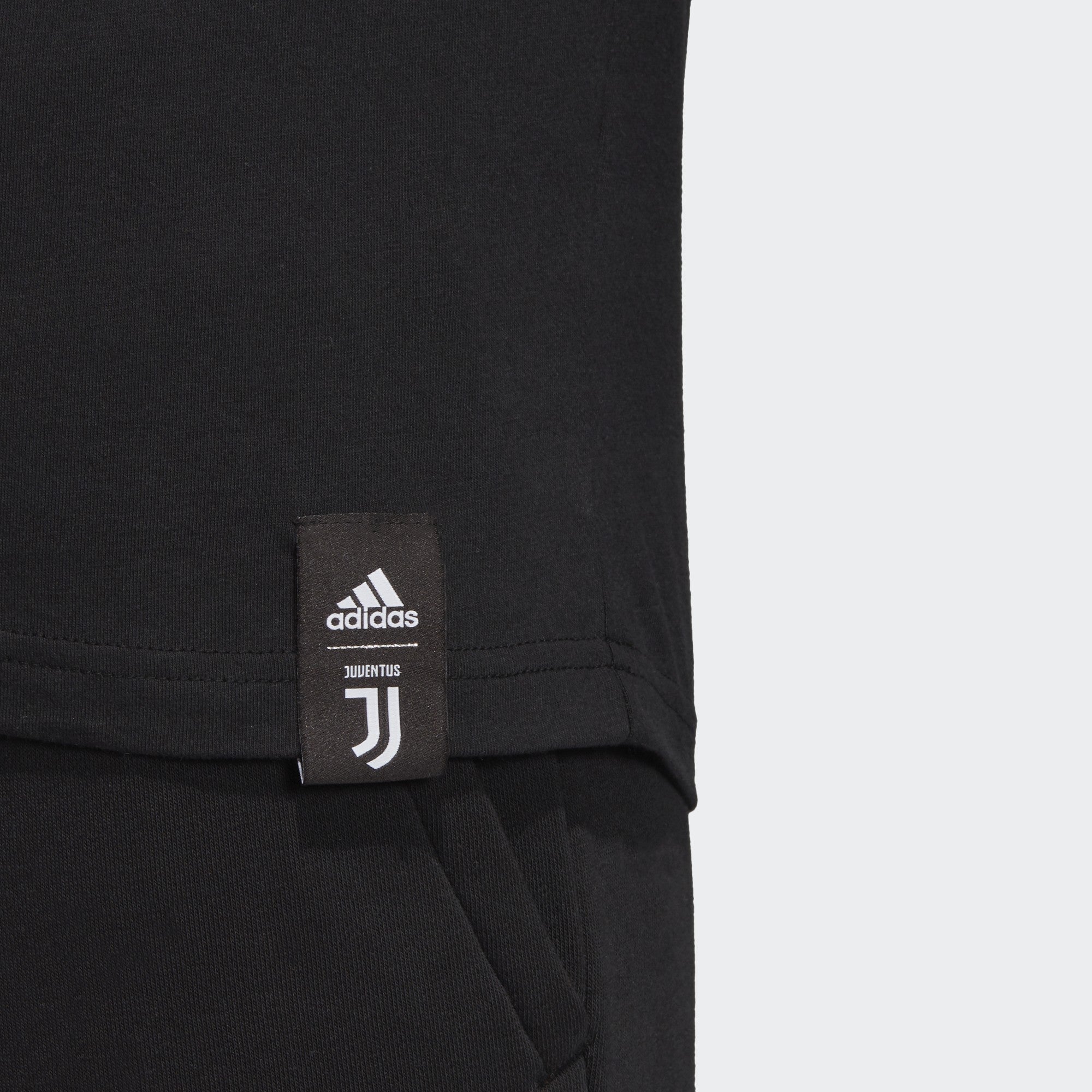 Men's Juventus DNA T-Shirt - Black/White