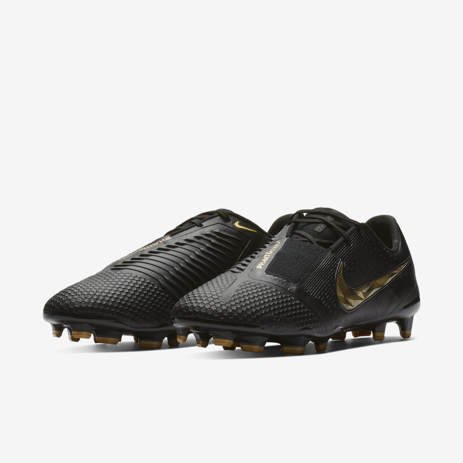 Black and gold soccer cleats nike on sale