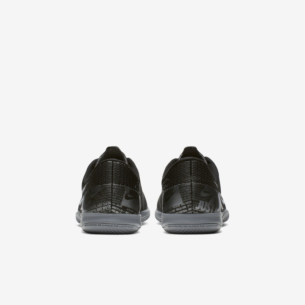 Kid's Vapor 13 Academy Indoor Shoes - Black/Cool Grey