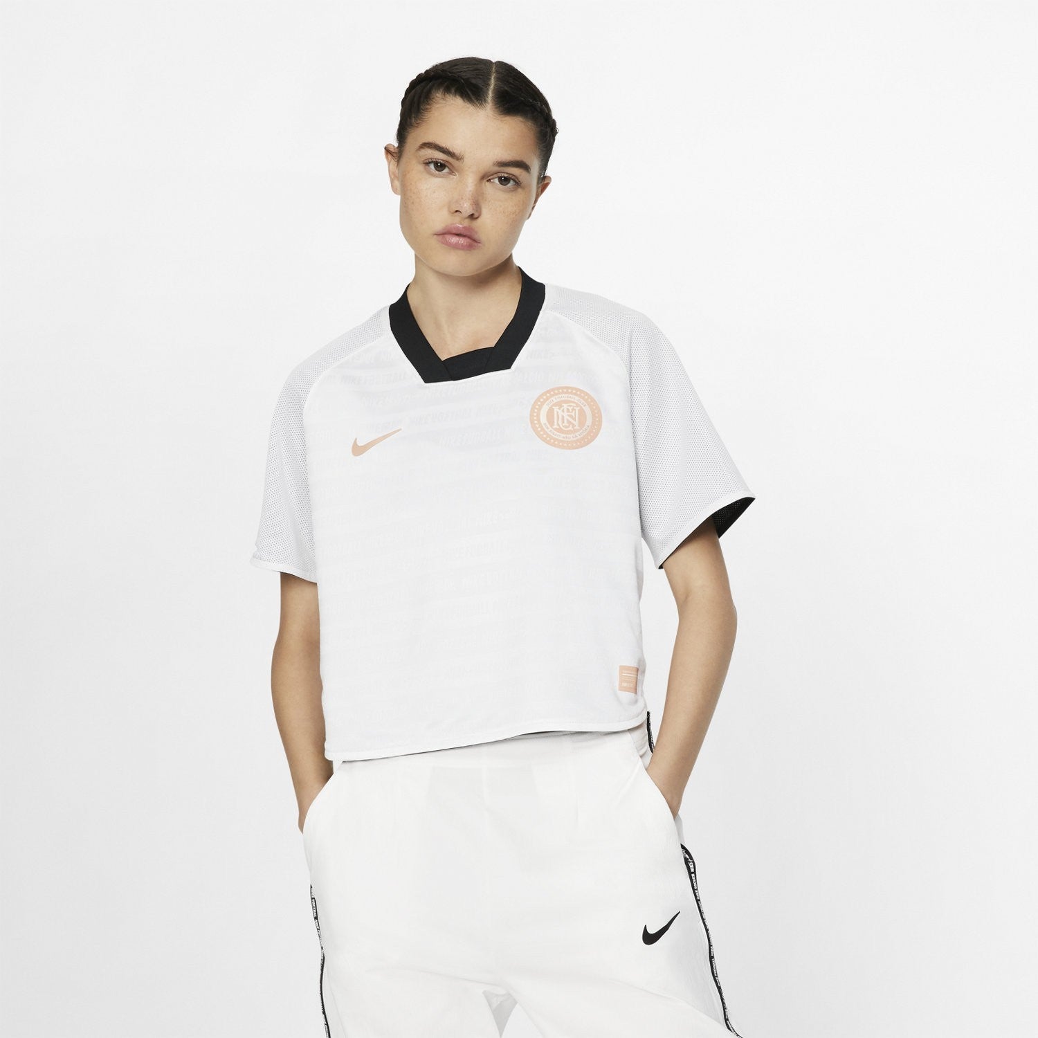 F.C. Dri-FIT Short-Sleeve Crop Top - Black/White