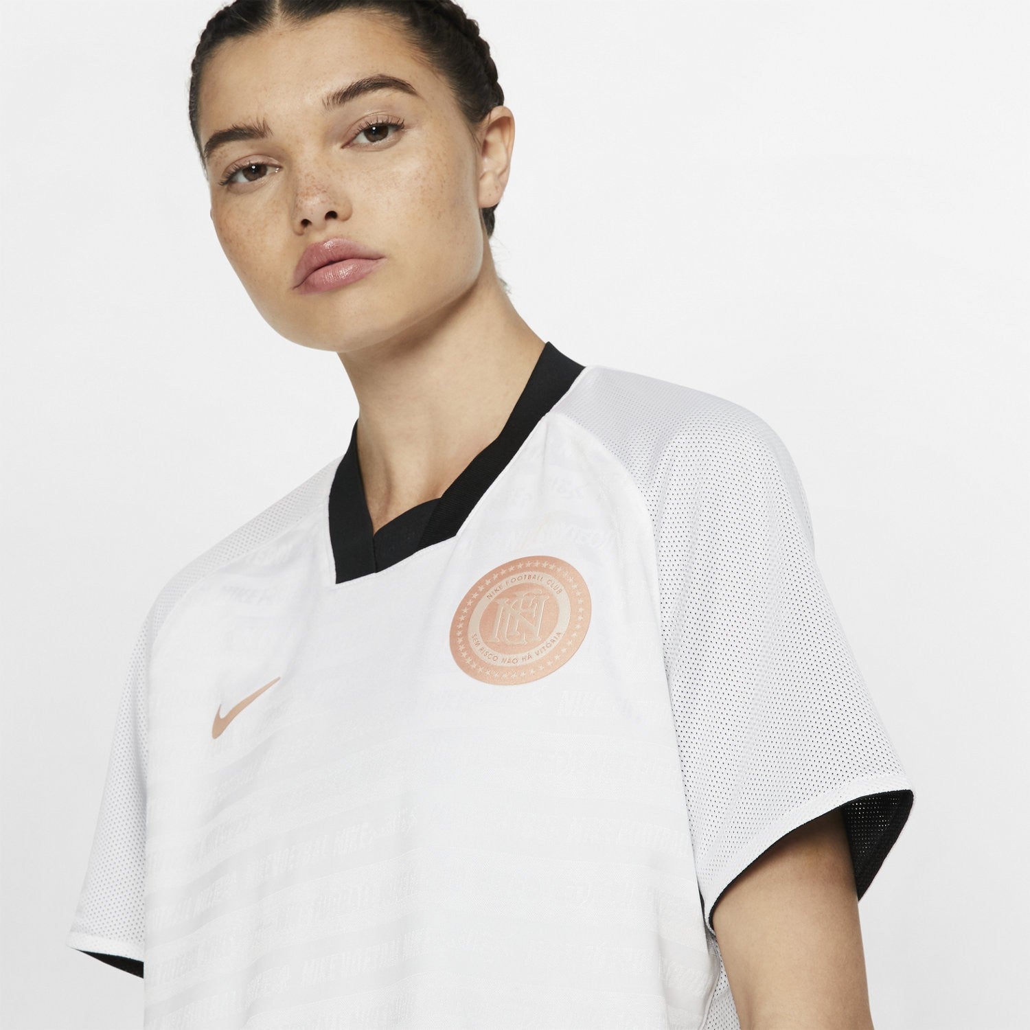 F.C. Dri-FIT Short-Sleeve Crop Top - Black/White