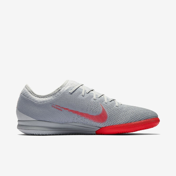 Mercurial vapor xii pro indoor/court soccer shoe clearance