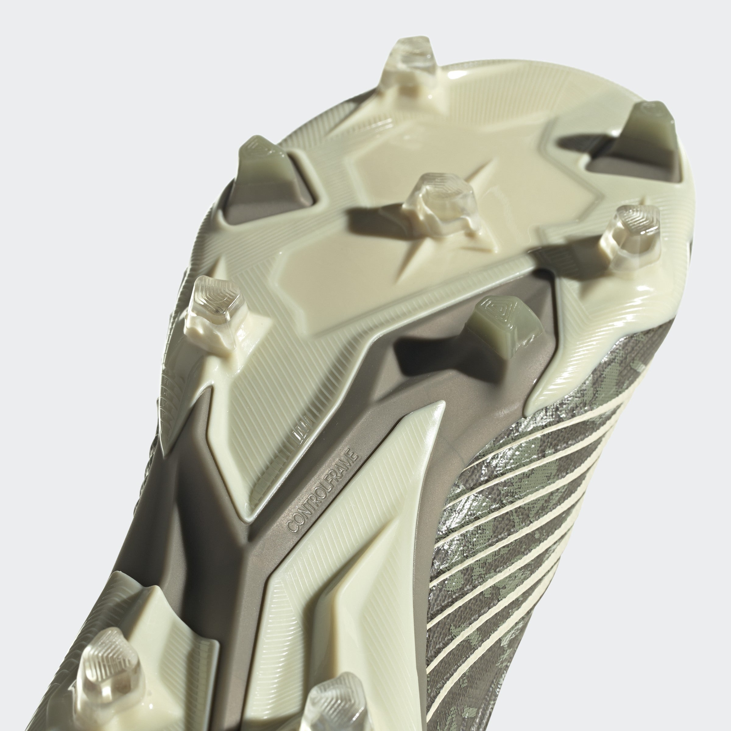 シューズ adidas predator19.1 FG 26.5 adidas Predator 19.1 FG - Silver Metallic/Core Black/Red