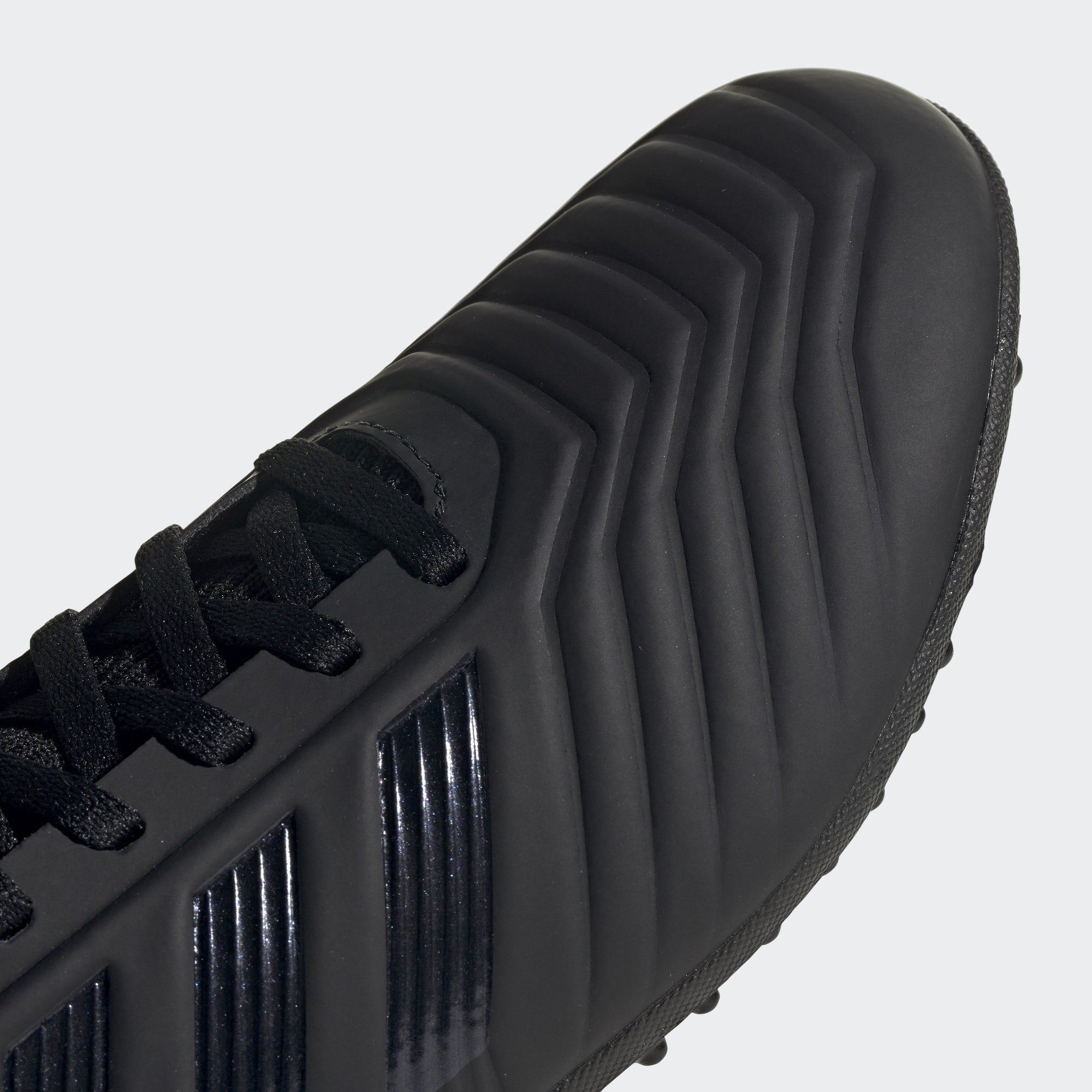 Predator Tango 19.3 TF Kid's Shoes - Core Black/Gold Metallic