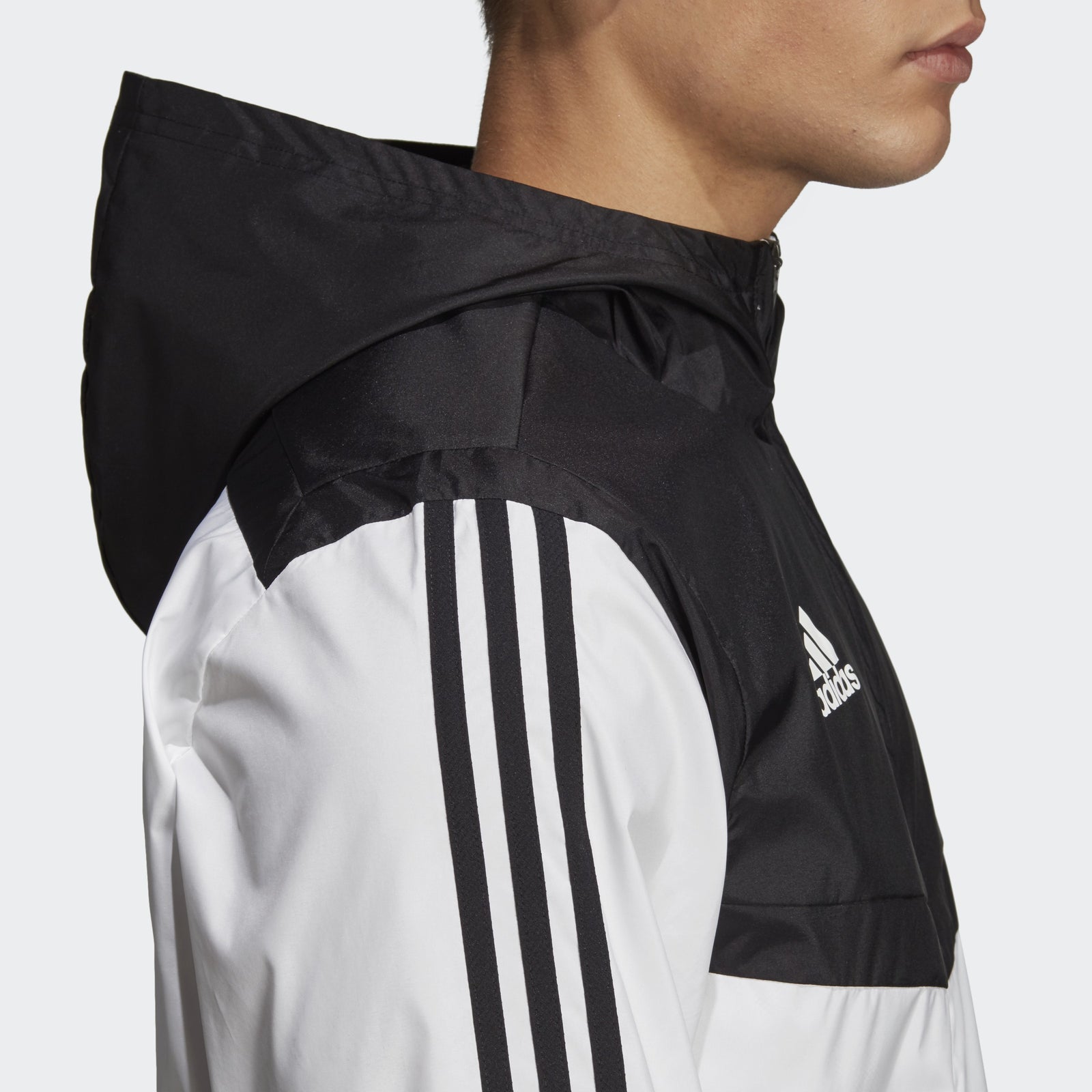 Men's AFC Tiro Windbreaker - White/Black