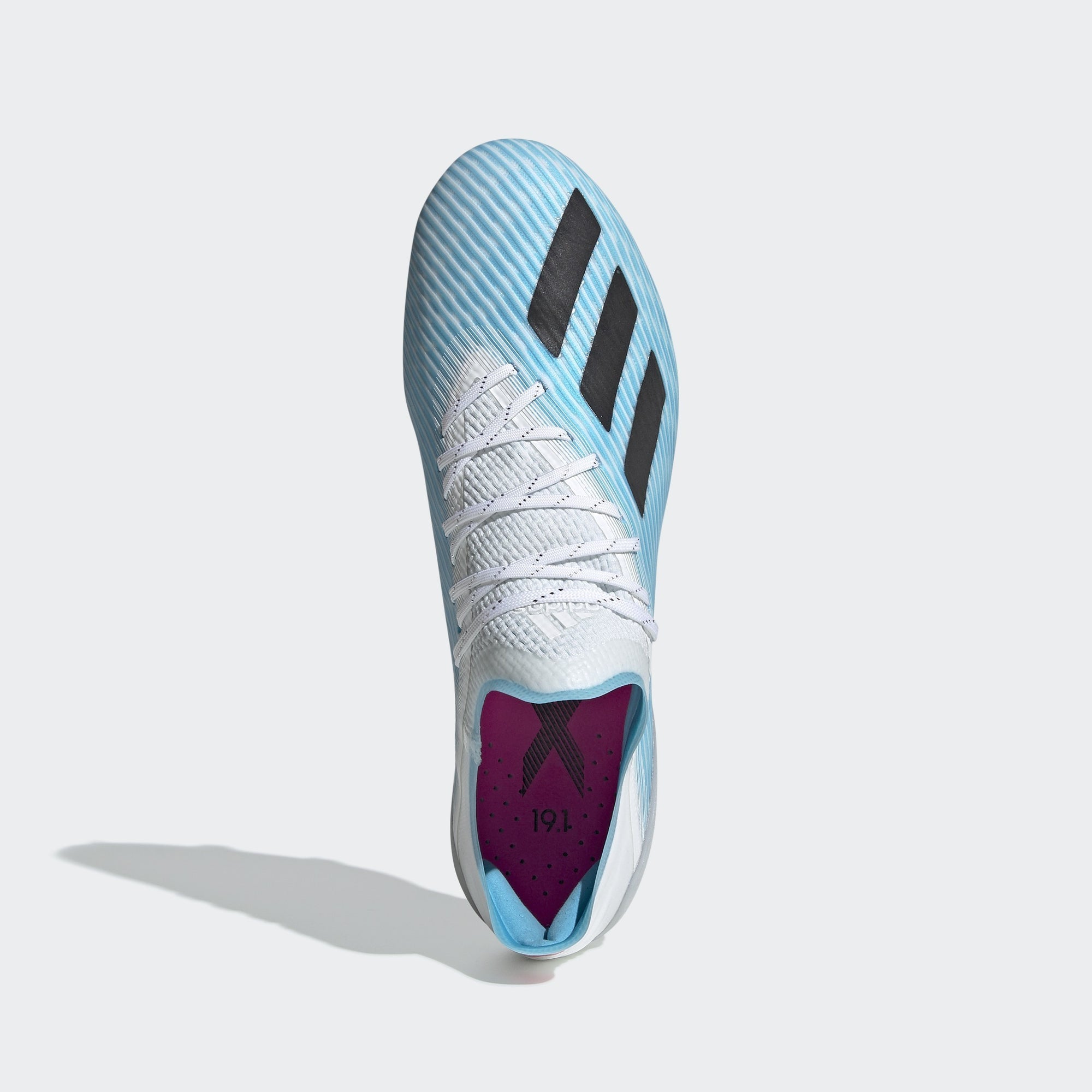 X 19.1 turf top